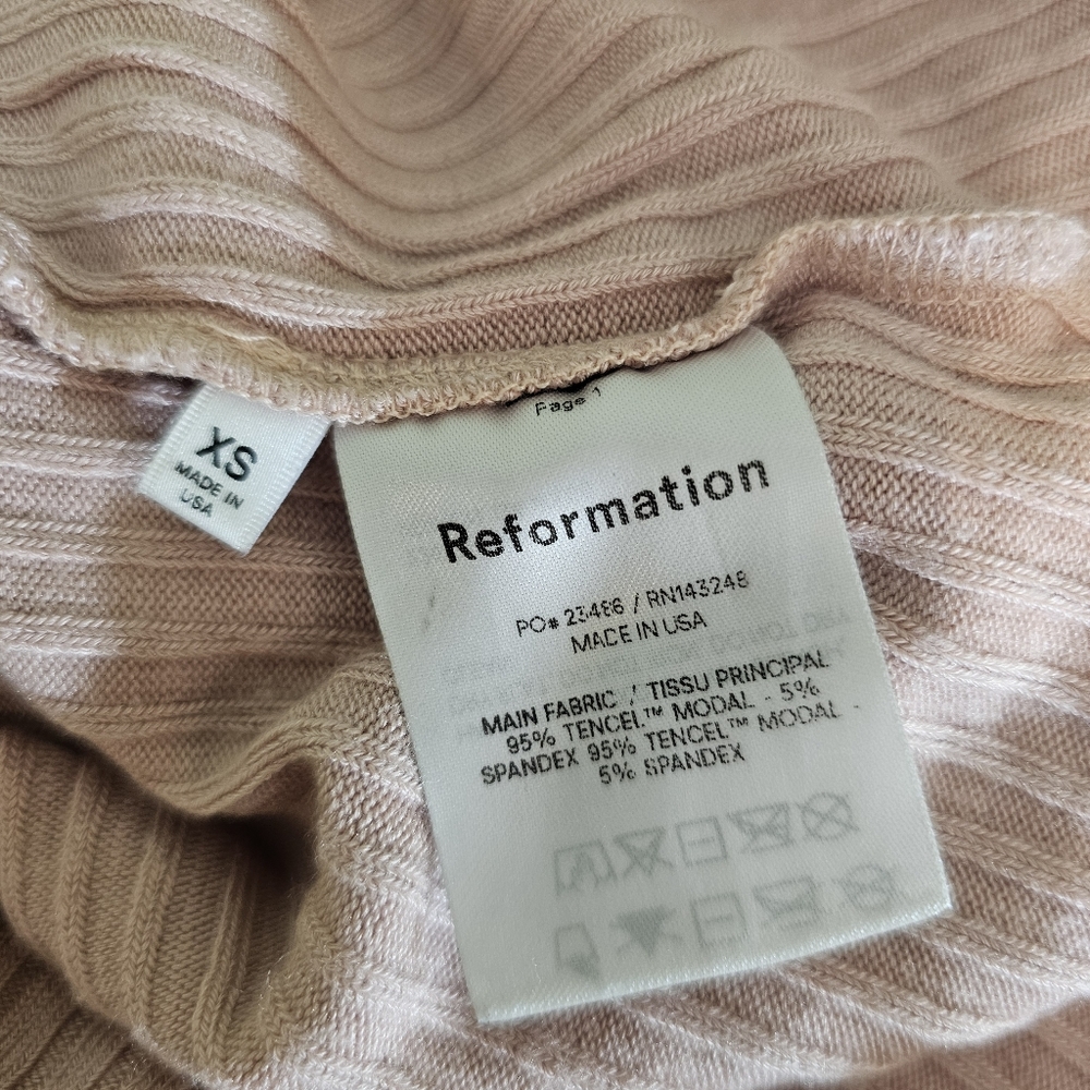 Reformation Bardot Rib Knit Top In Pink - Picture 7 of 8
